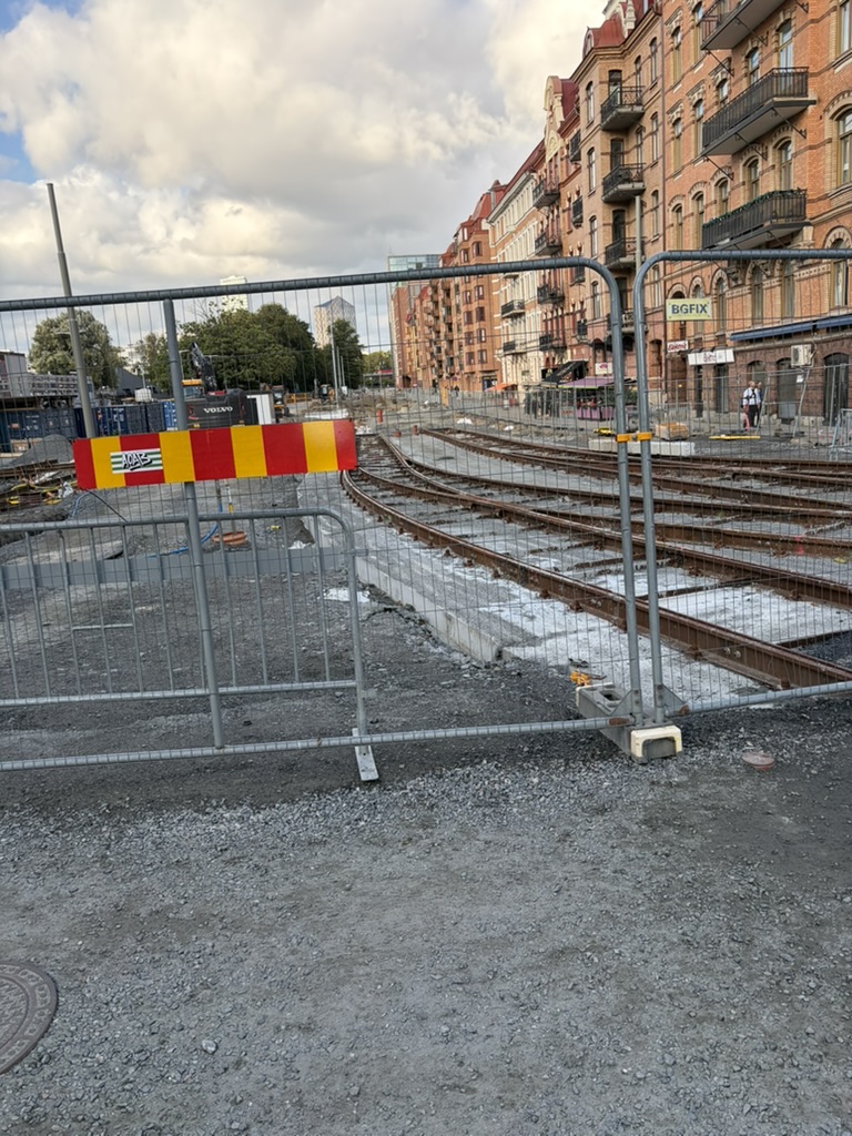 Utanför Lasse under sommaren
